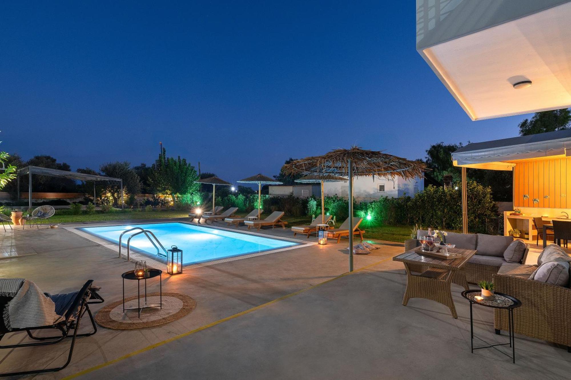 Ethria Pool Villa With Heated Jacuzzi Afantou Bagian luar foto