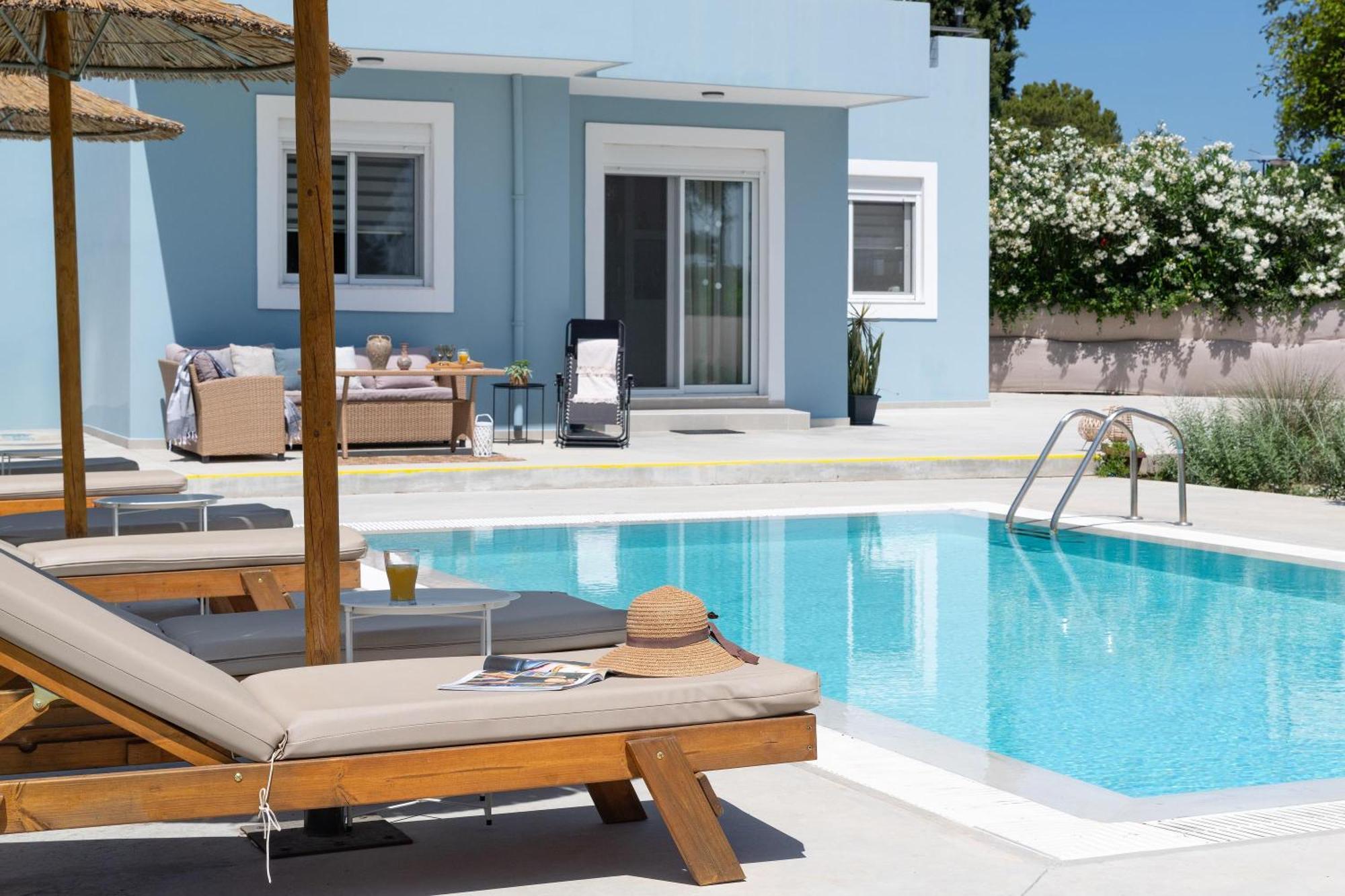 Ethria Pool Villa With Heated Jacuzzi Afantou Bagian luar foto