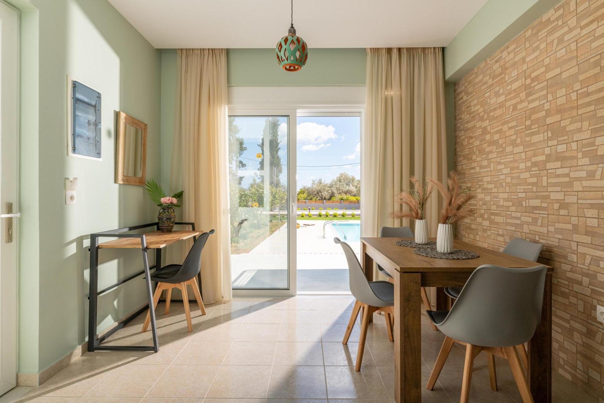 Ethria Pool Villa With Heated Jacuzzi Afantou Bagian luar foto